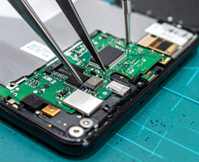 SMD-Reparatur Handydoktor HN